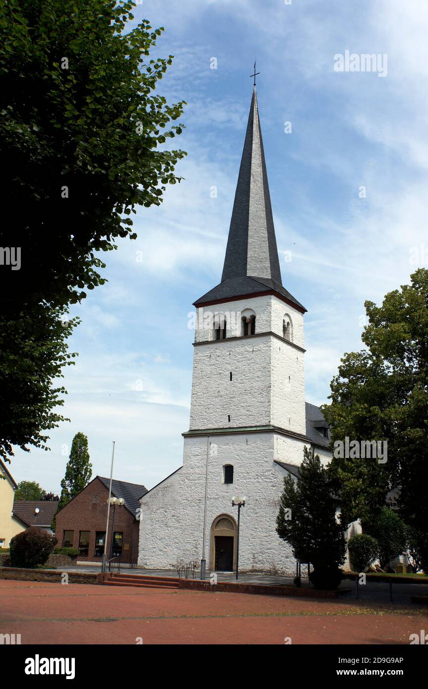 Dorfkirche, Euskirchen, Nordrhein-Westfalen, Deutschland, Flamersheim Stock Photo