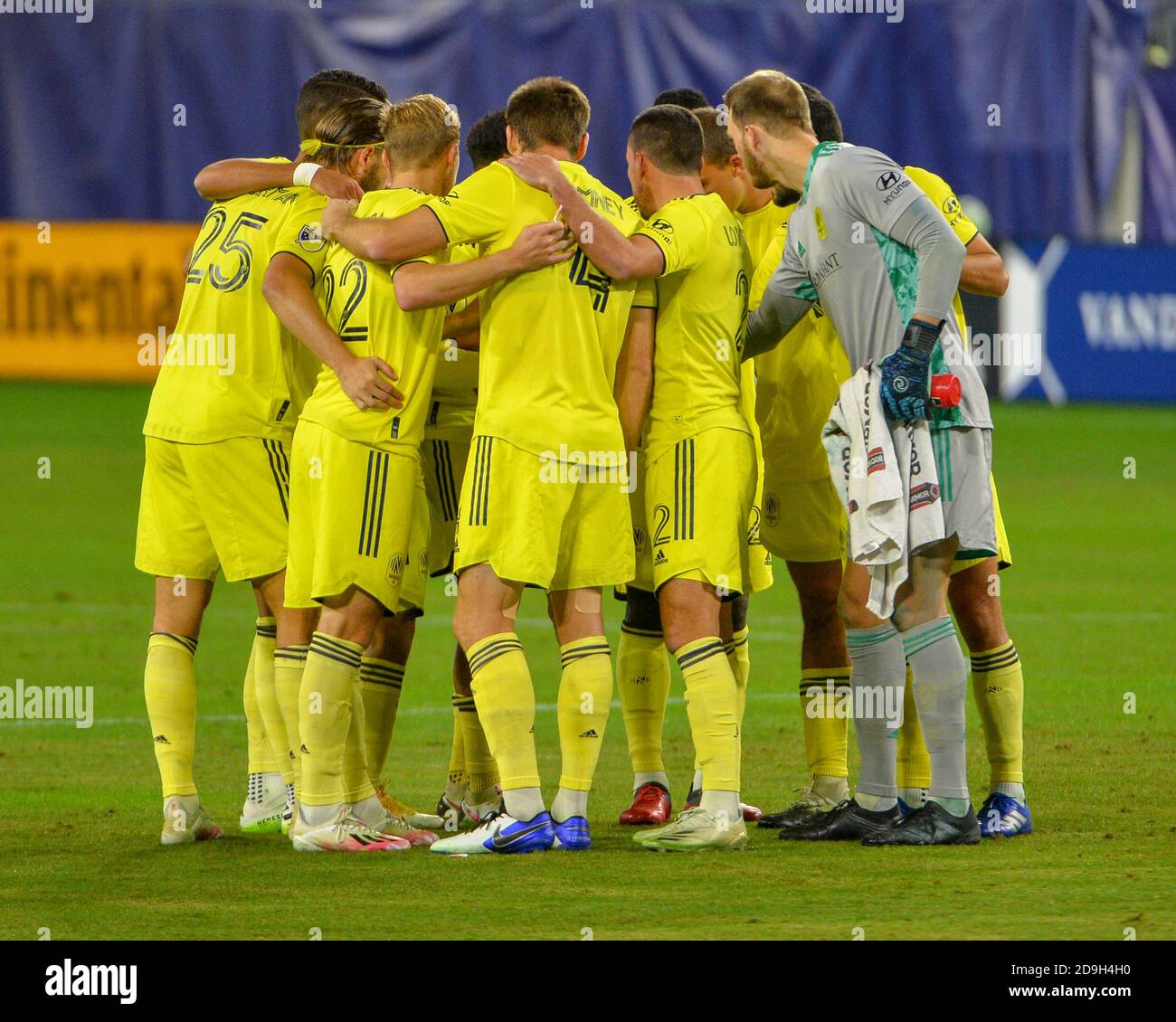 Nashville Tn Usa 04th Nov Nashville Soccer Team Members Gather On The Field During The Mls Match Between Fc Dallas And Nashville Sc At Nissan Stadium In Nashville Tn Kevin Langley Csm Alamy