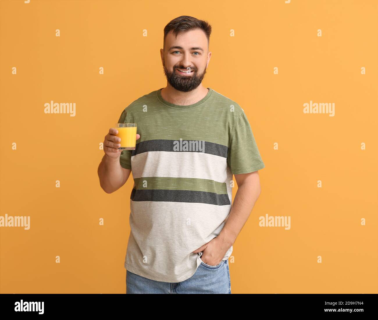 Man orange juice on hi-res stock photography and images - Alamy