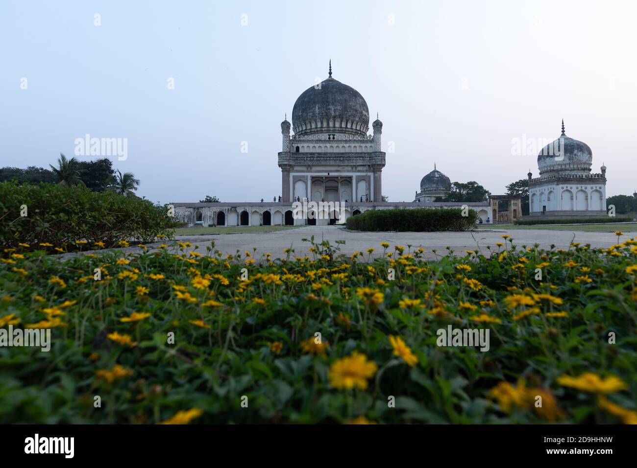 Qutb shahi tombs hi-res stock photography and images - Alamy