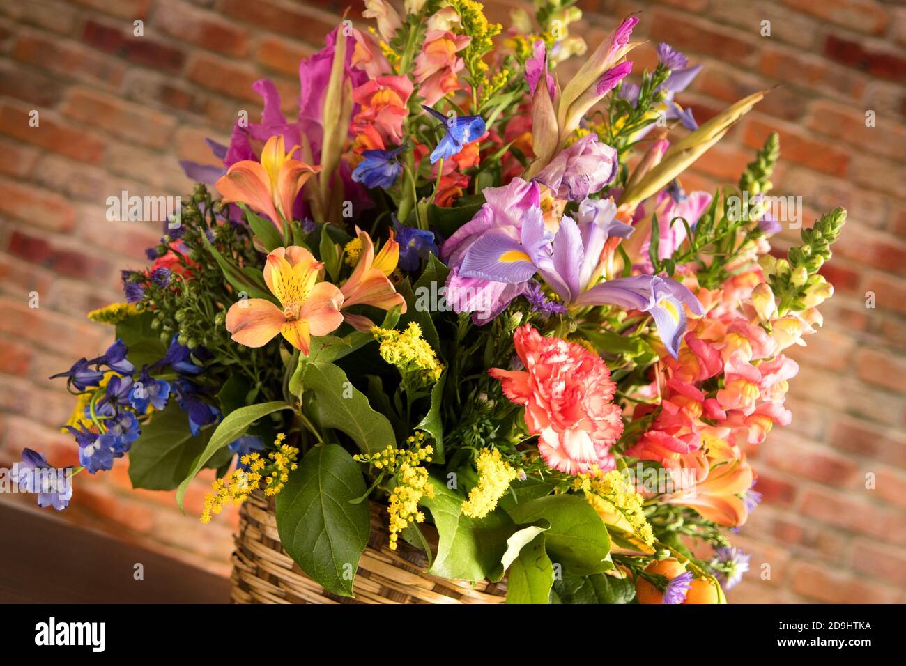 Mixed brick tones hires stock photography and images Alamy