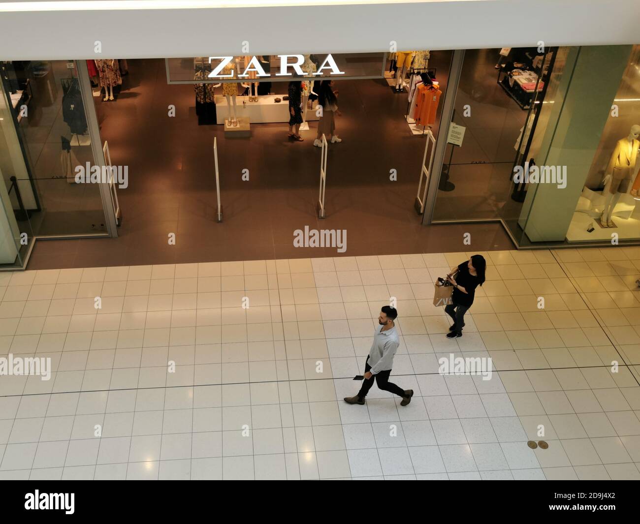 AUCKLAND, NEW ZEALAND - Nov 03, 2020: View of Zara sore in Sylvia Park  Shopping Centre mall Stock Photo - Alamy