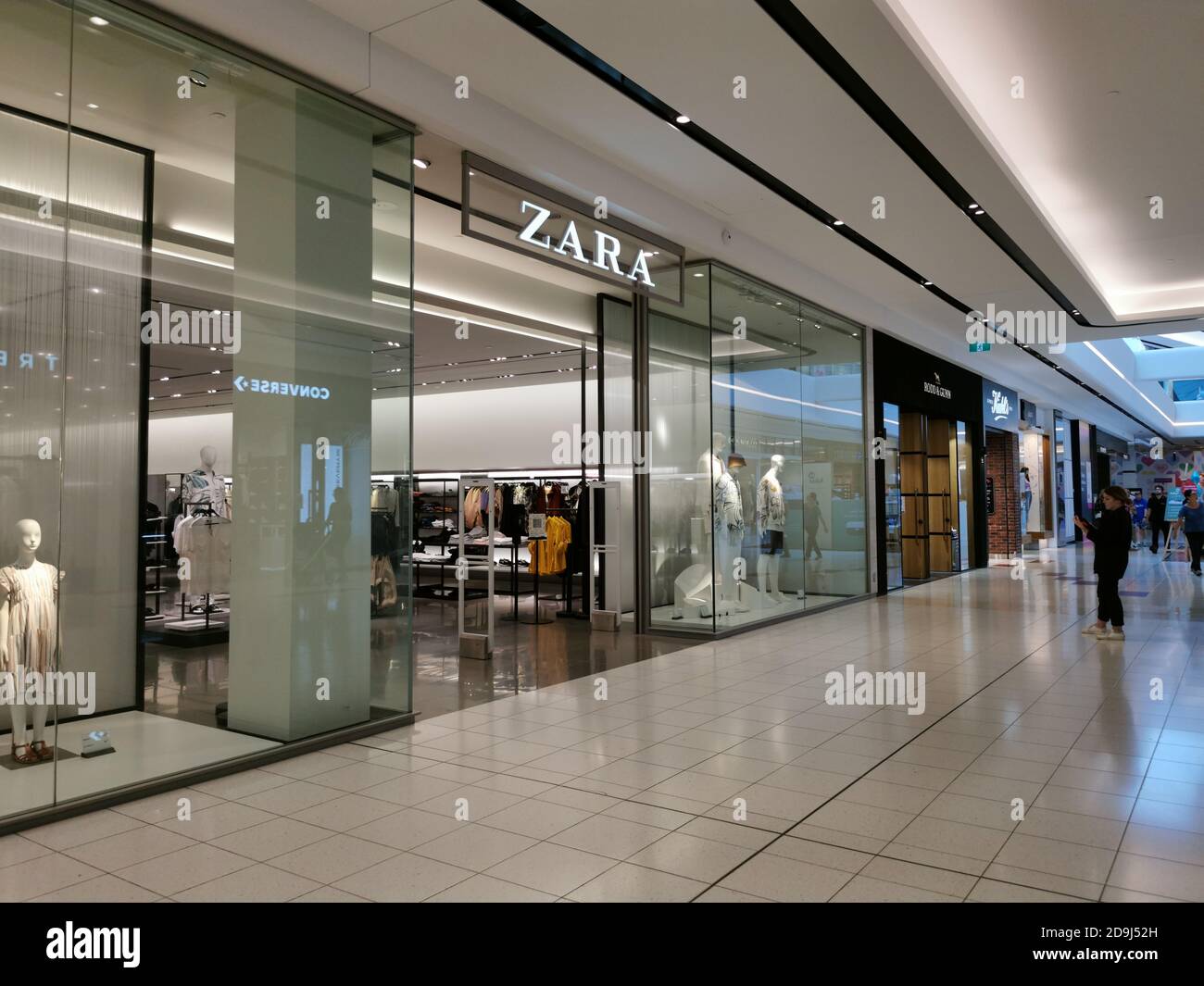 AUCKLAND, NEW ZEALAND - Nov 03, 2020: View of Zara sore in Sylvia Park  Shopping Centre mall Stock Photo - Alamy