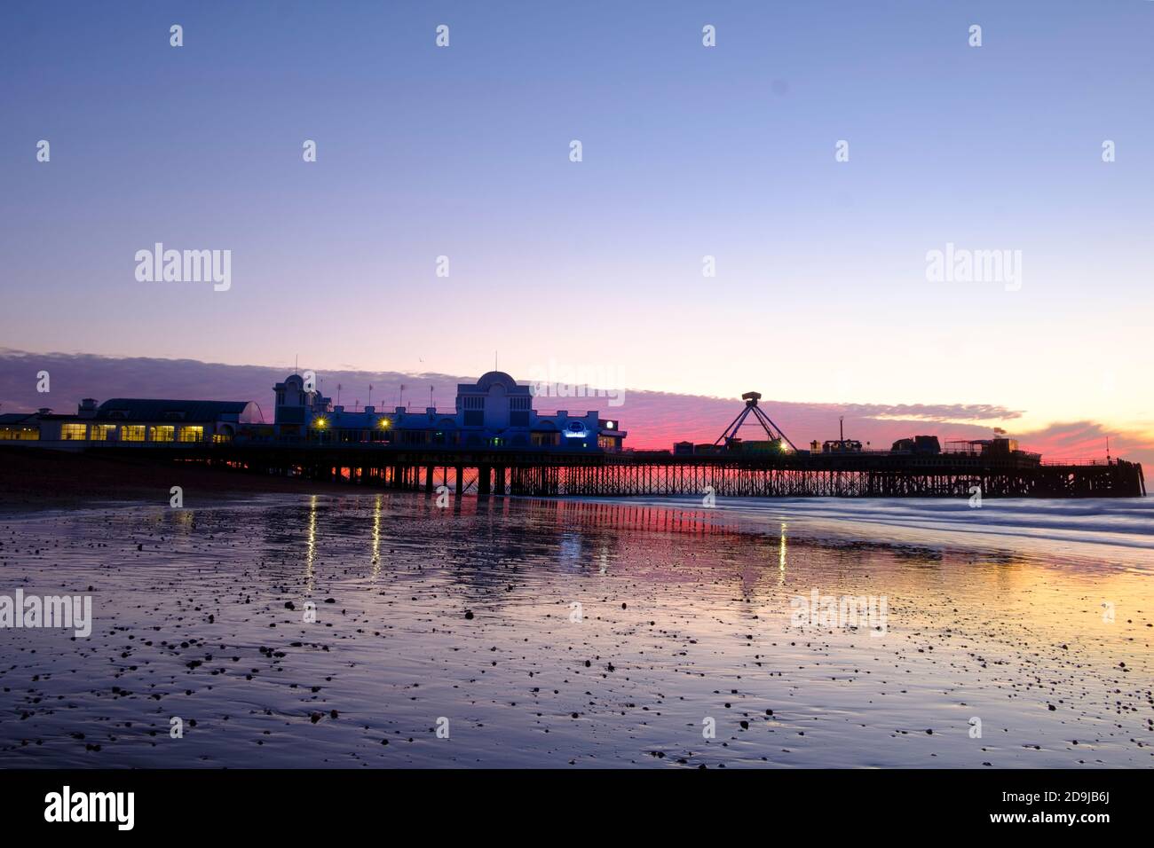 Southsea Hampshire 6th November 2020. Weather Glorious sunrise over South Parade Pier Southsea. Credit Paul Chambers/Alamy Live news Stock Photo