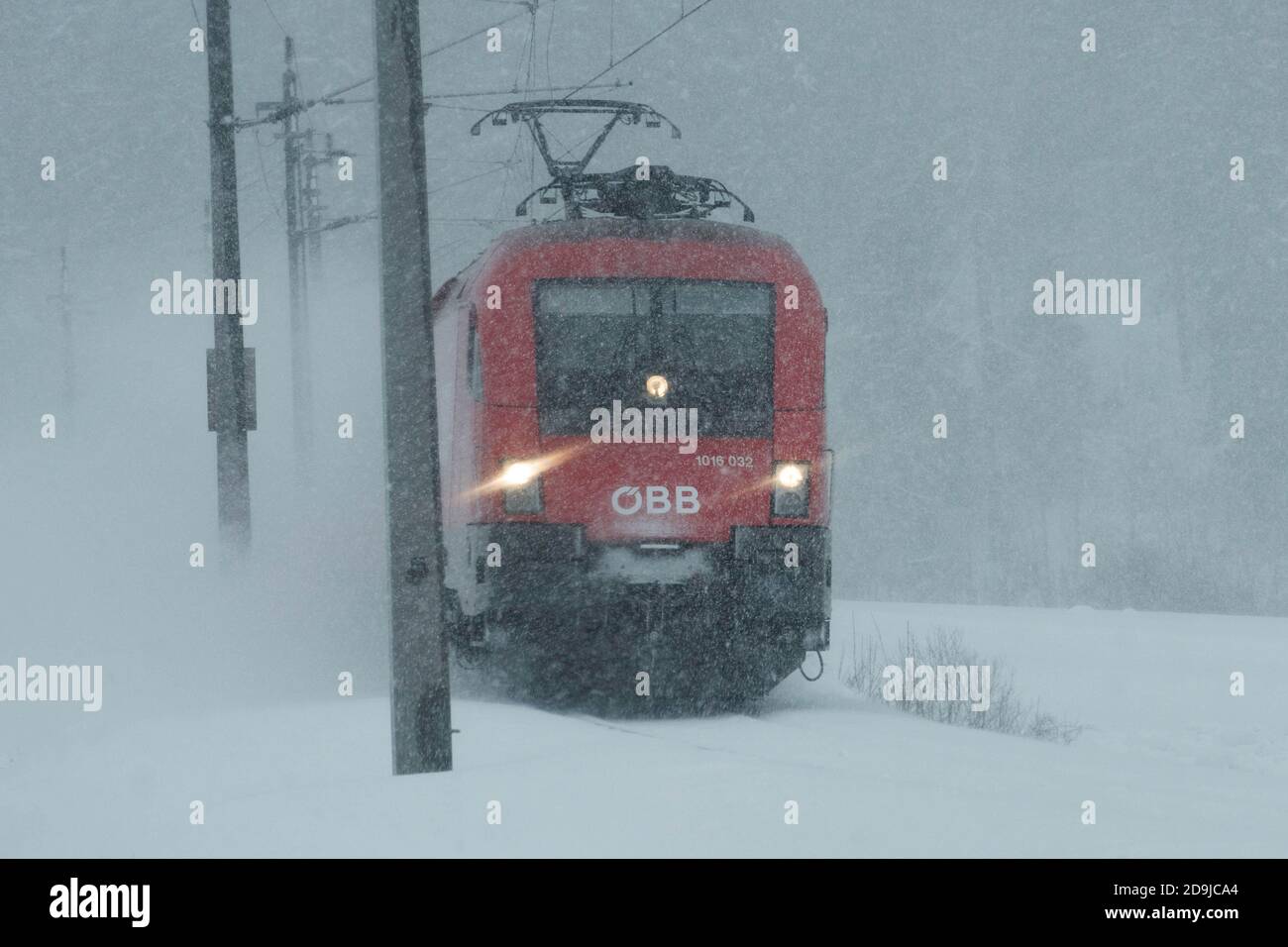 lokomotive im winterbetrieb Stock Photo