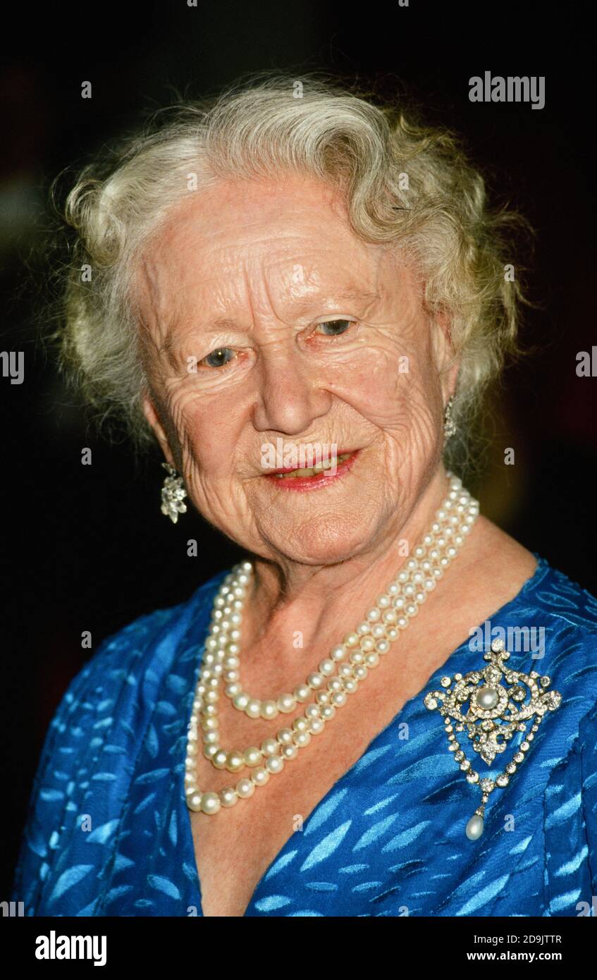Queen Elizabeth The Queen Mother. Reception at Guildhall, City of