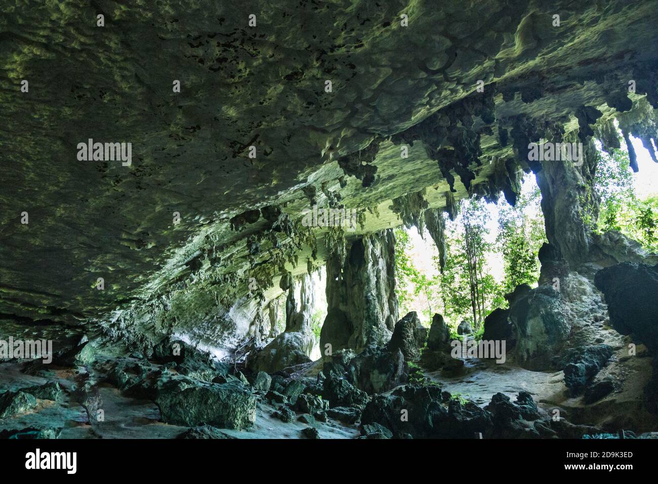 Chamber within the trader caves, Niah National Park, Sarawak, Malaysia Stock Photo