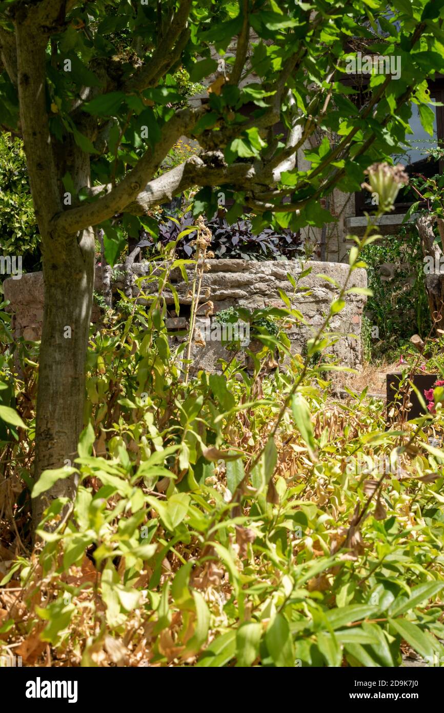 medieval city of perouges Stock Photo - Alamy