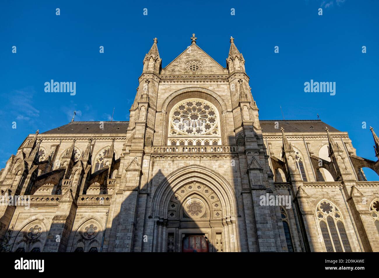 Rennes, Frankreich - die Kathedrale Saint-Pierre de Rennes im alten Stadtzentrum | Rennes, cathedral, Brittany, France Stock Photo
