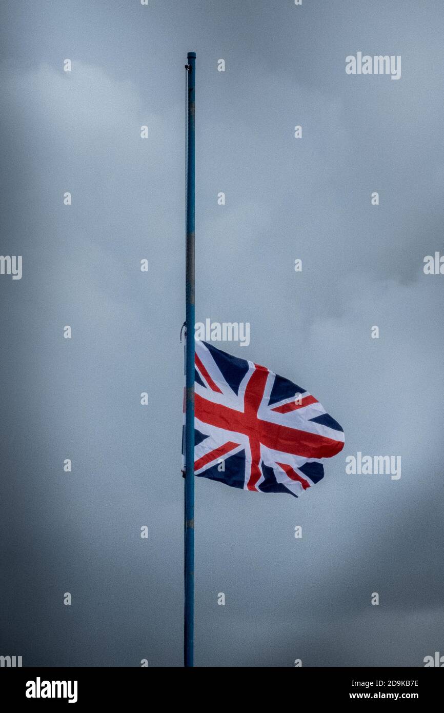 Union flag half mast hires stock photography and images Alamy