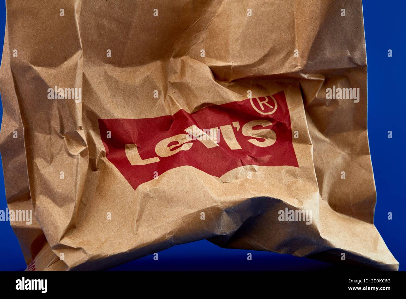 levis paper bag
