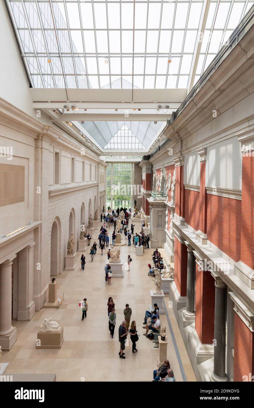 Carroll and Milton Petrie European Sculpture Court, Metropolitan Museum of Art, Manhattan, New