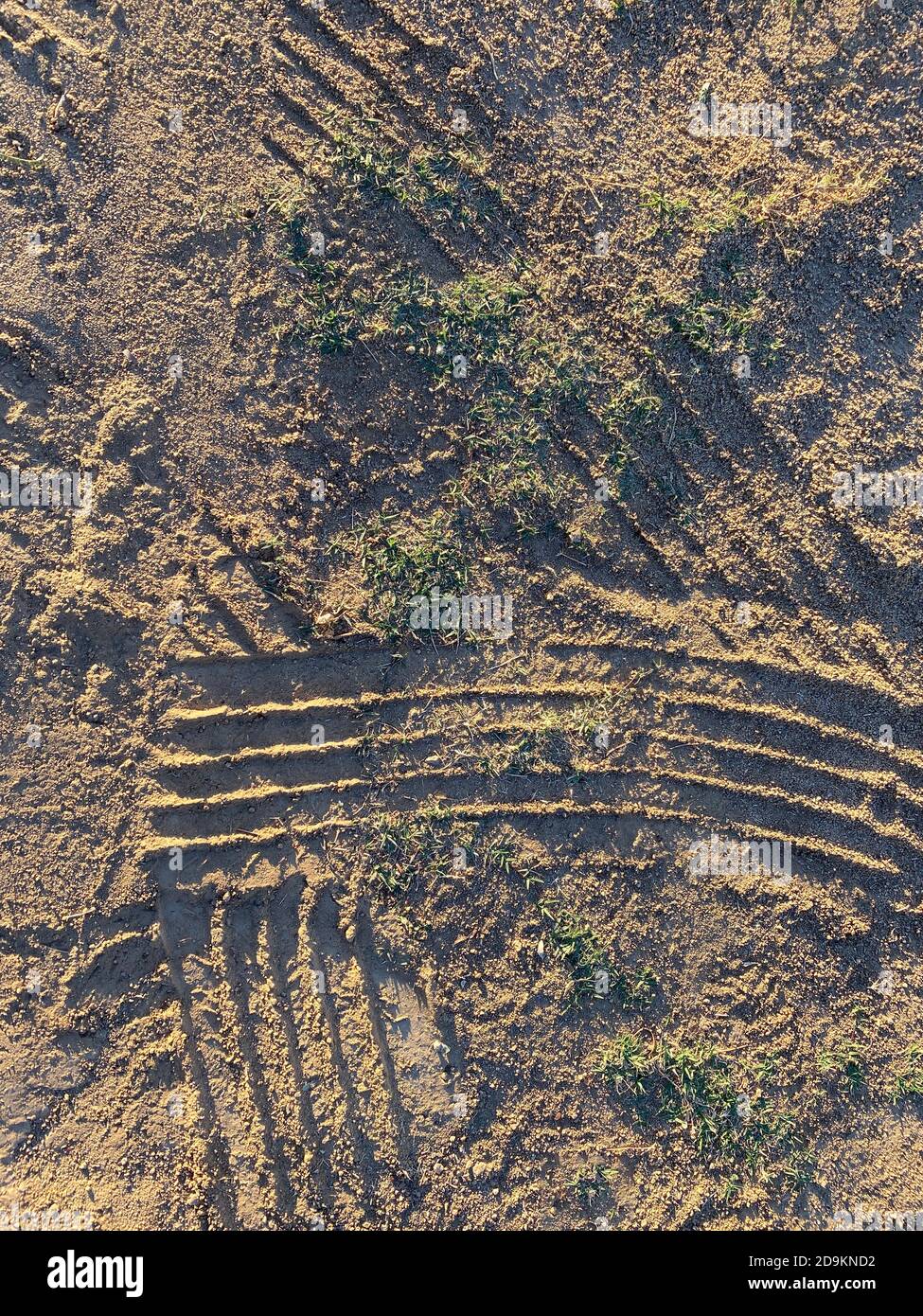 Tractor tire marks grass hires stock photography and images Alamy