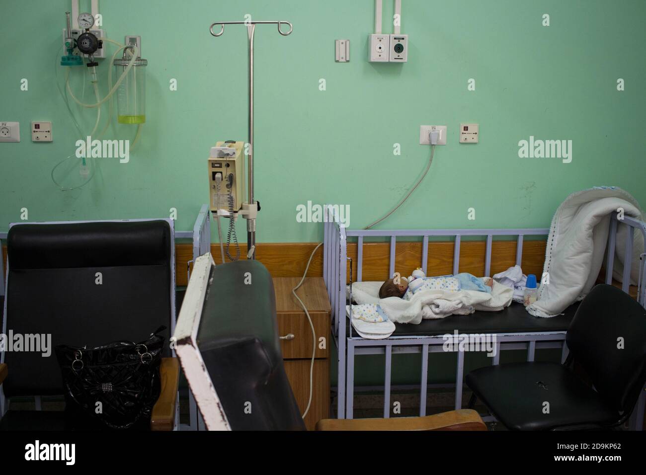 the situation in pediatric hospitals is dramatic Stock Photo Alamy