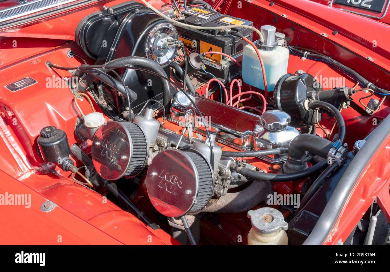 Detail of an engine compartment hi-res stock photography and images - Alamy
