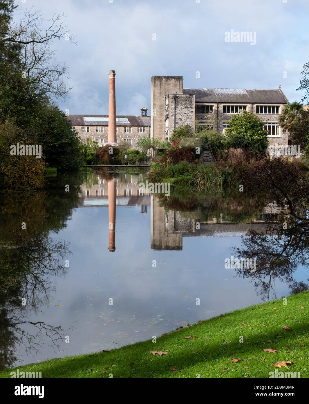 Kilver Court Gardens in disused lace mill, historic lakeside garden in ...