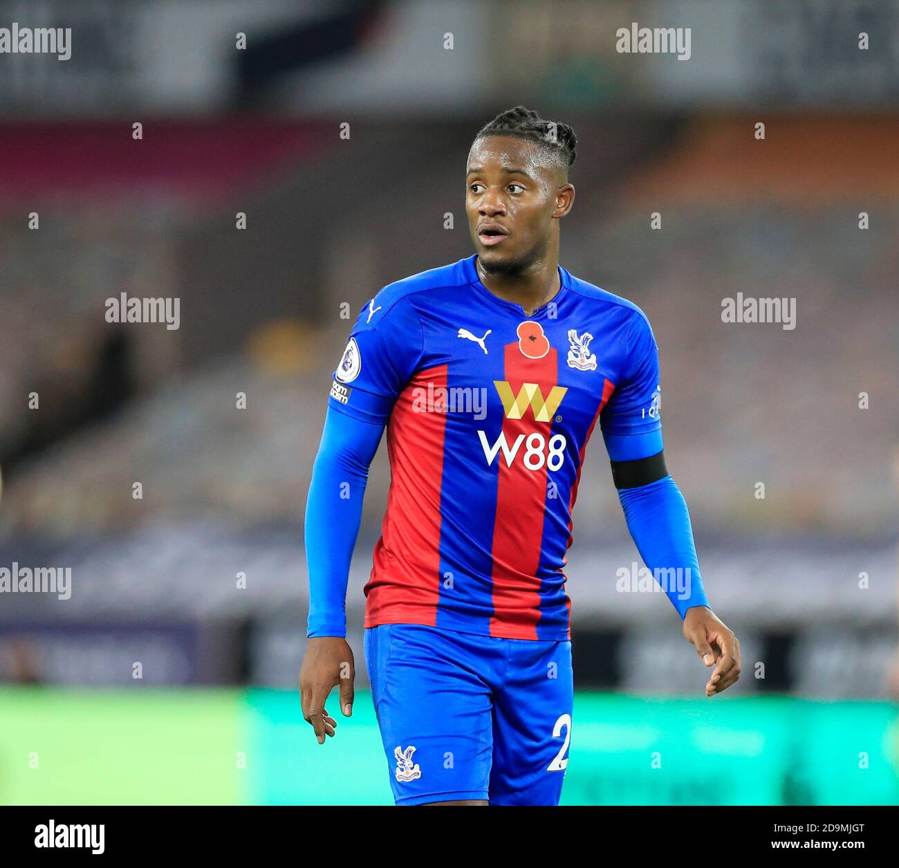 Michy Batshuayi (23) of Crystal Palace Stock Photo - Alamy