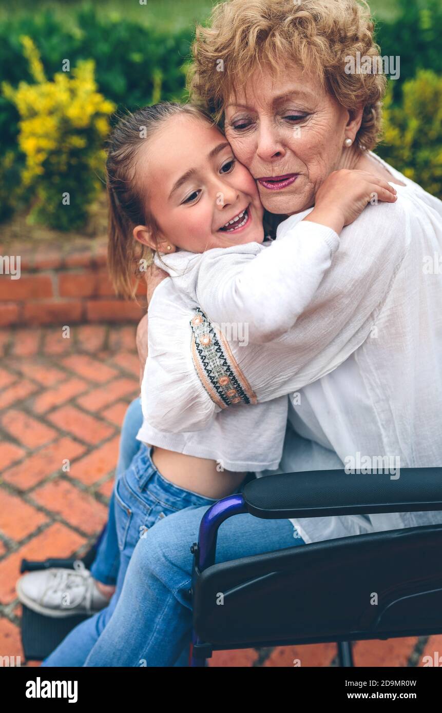 Girl plants grandmother hi-res stock photography and images - Alamy