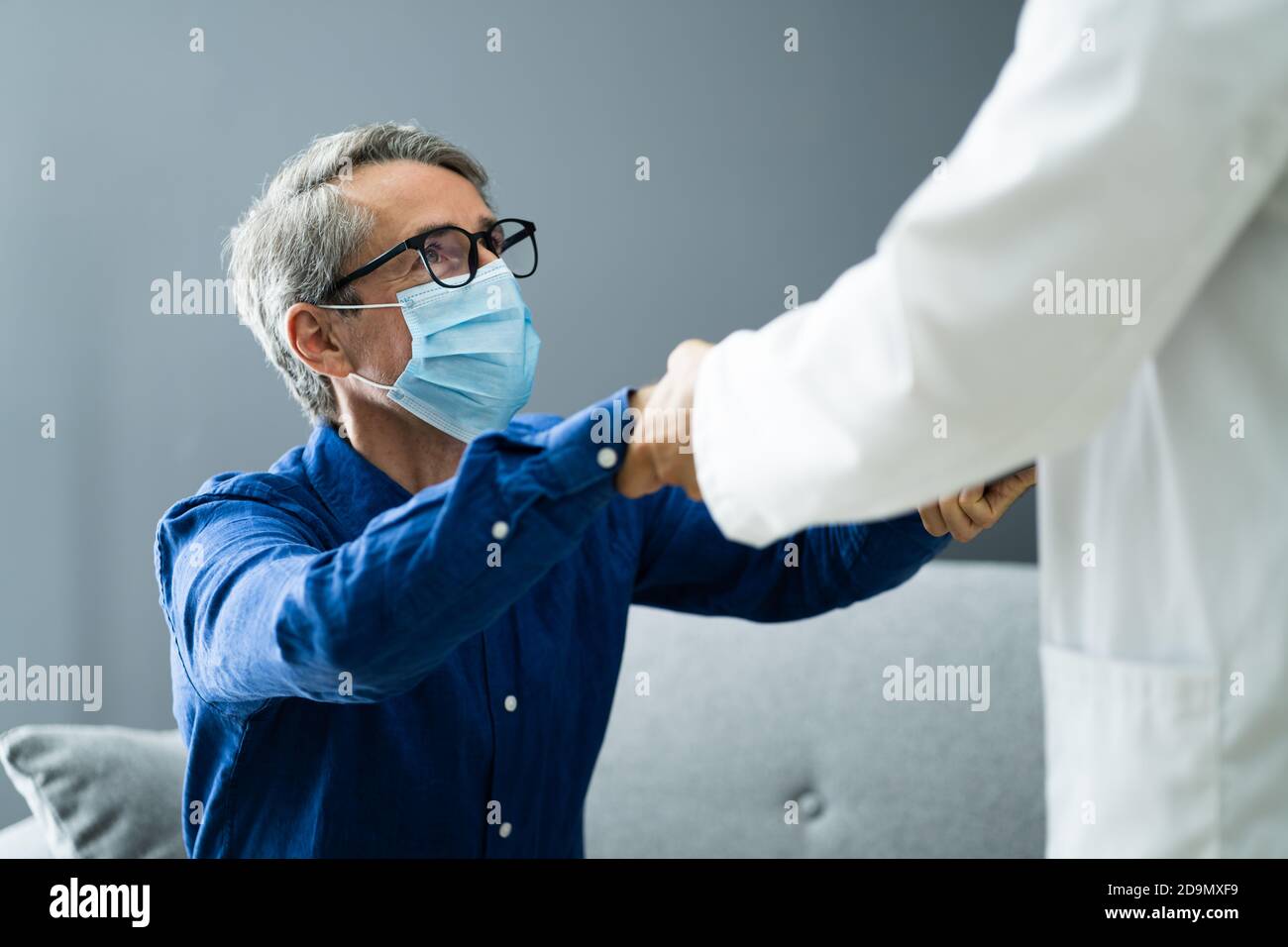 Old people care happy hi-res stock photography and images - Alamy