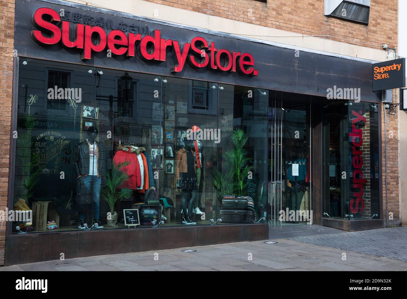 Windsor, UK. 6th November, 2020. A branch of fashion chain Superdry is  pictured on the second day of England's second coronavirus lockdown. Only  retailers selling "essential" goods and services are permitted to