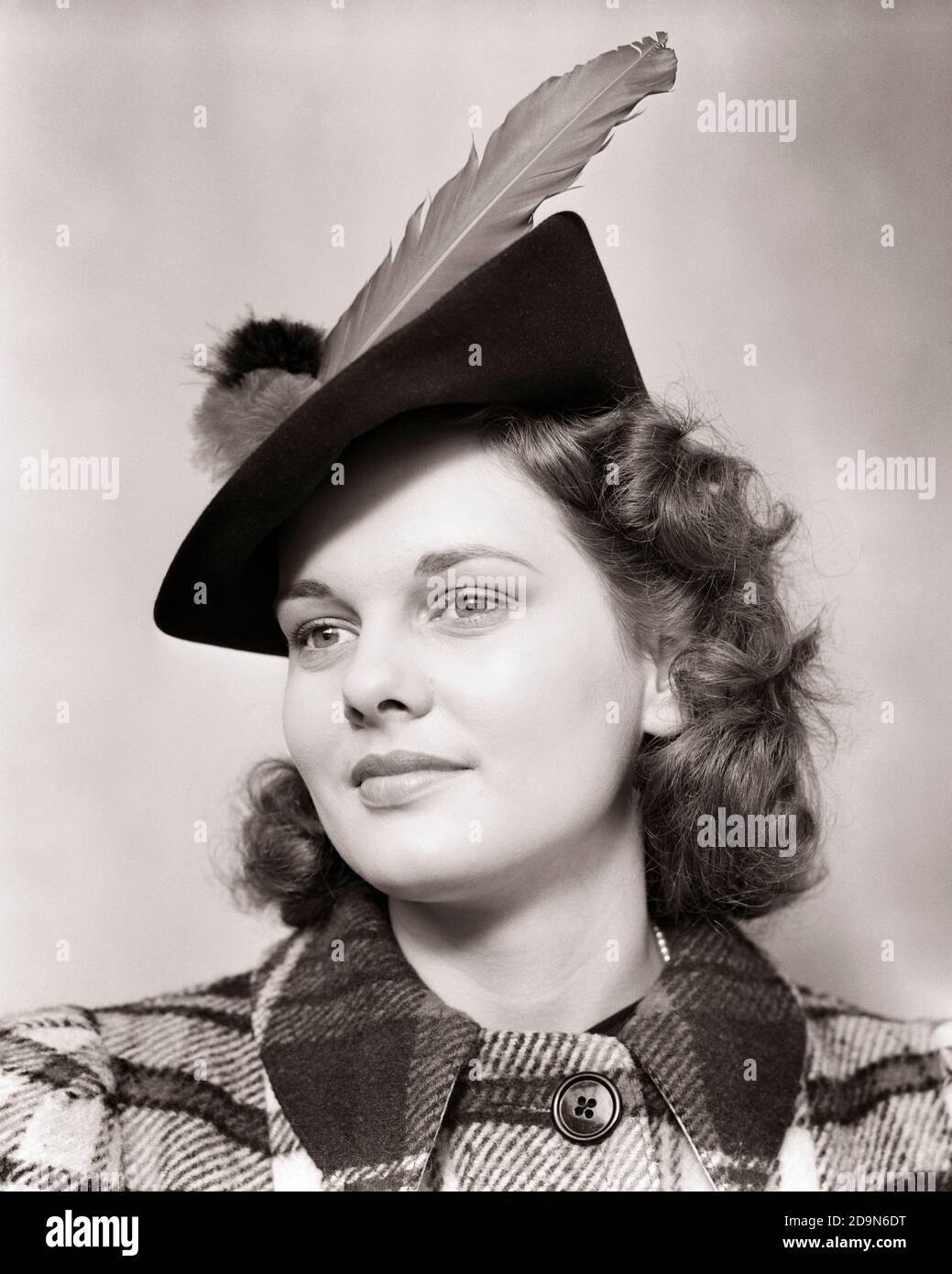Jaunty hat woman hi-res stock photography and images - Alamy