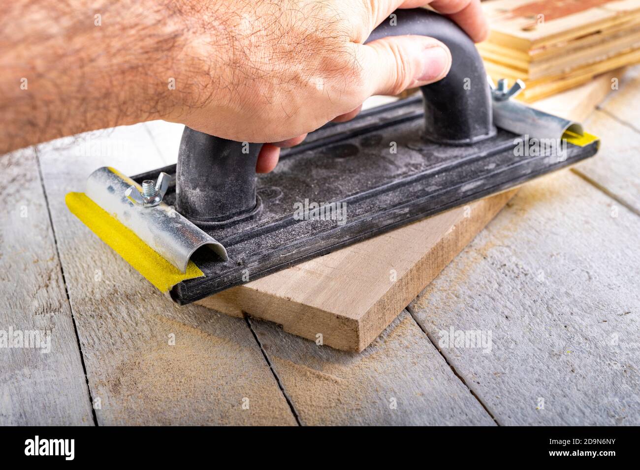 Light 2024 sanding paper