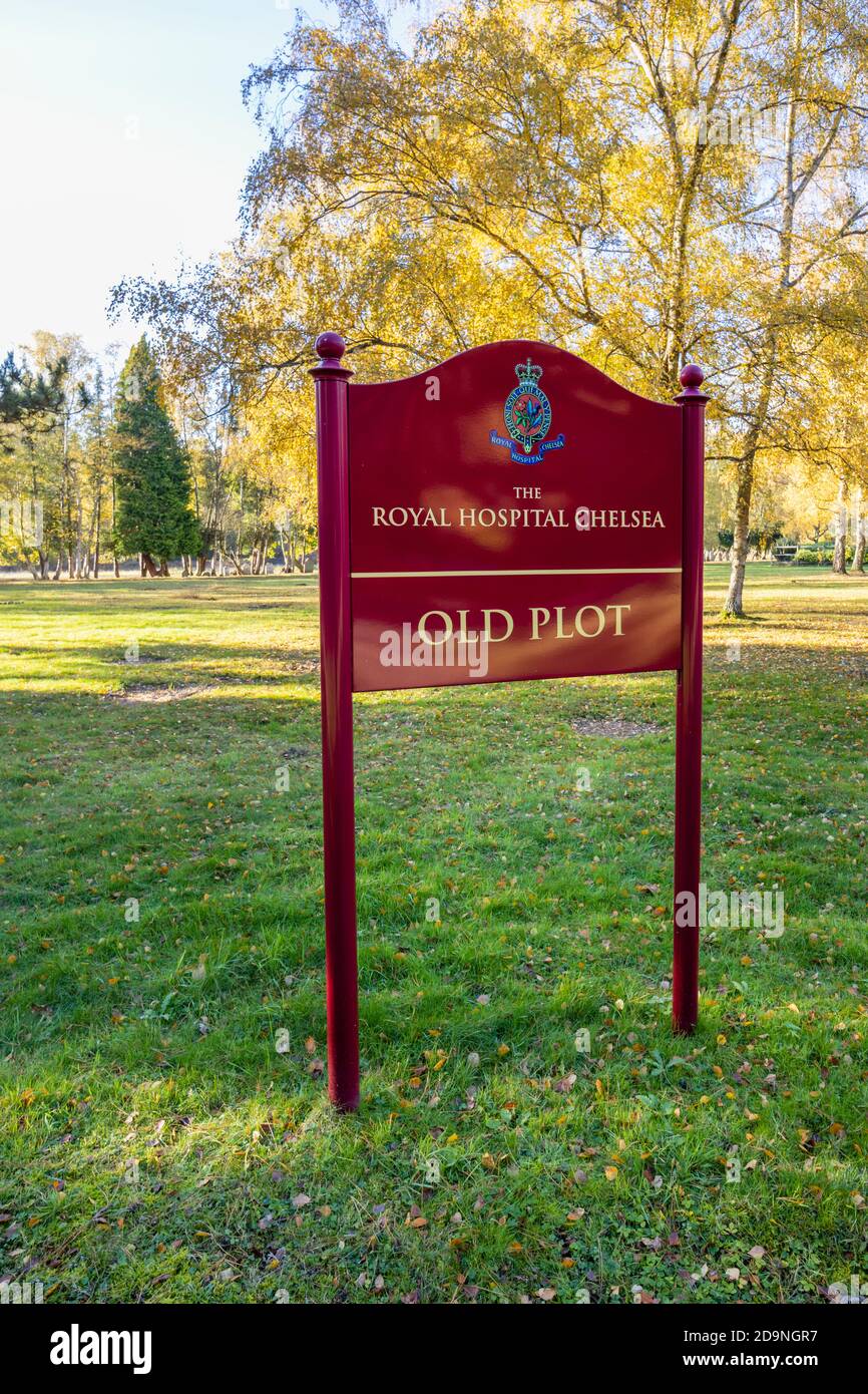 Name sign of the Royal Hospital Chelsea 'Old Plot' Burial Ground in South Cemetery, Brookwood Cemetery, Woking, Surrey, England Stock Photo