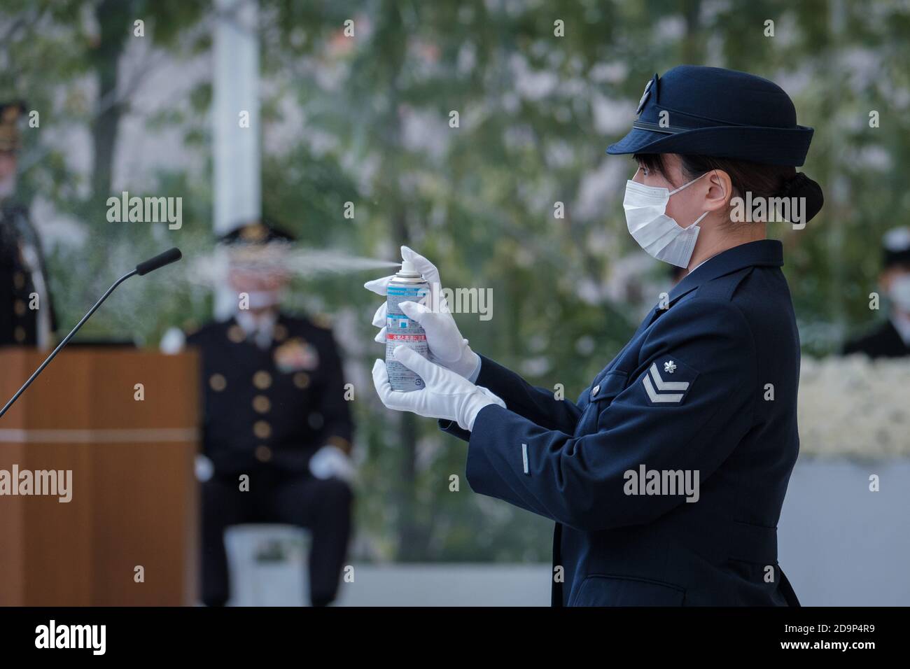 Microphone militaire hires stock photography and images Alamy