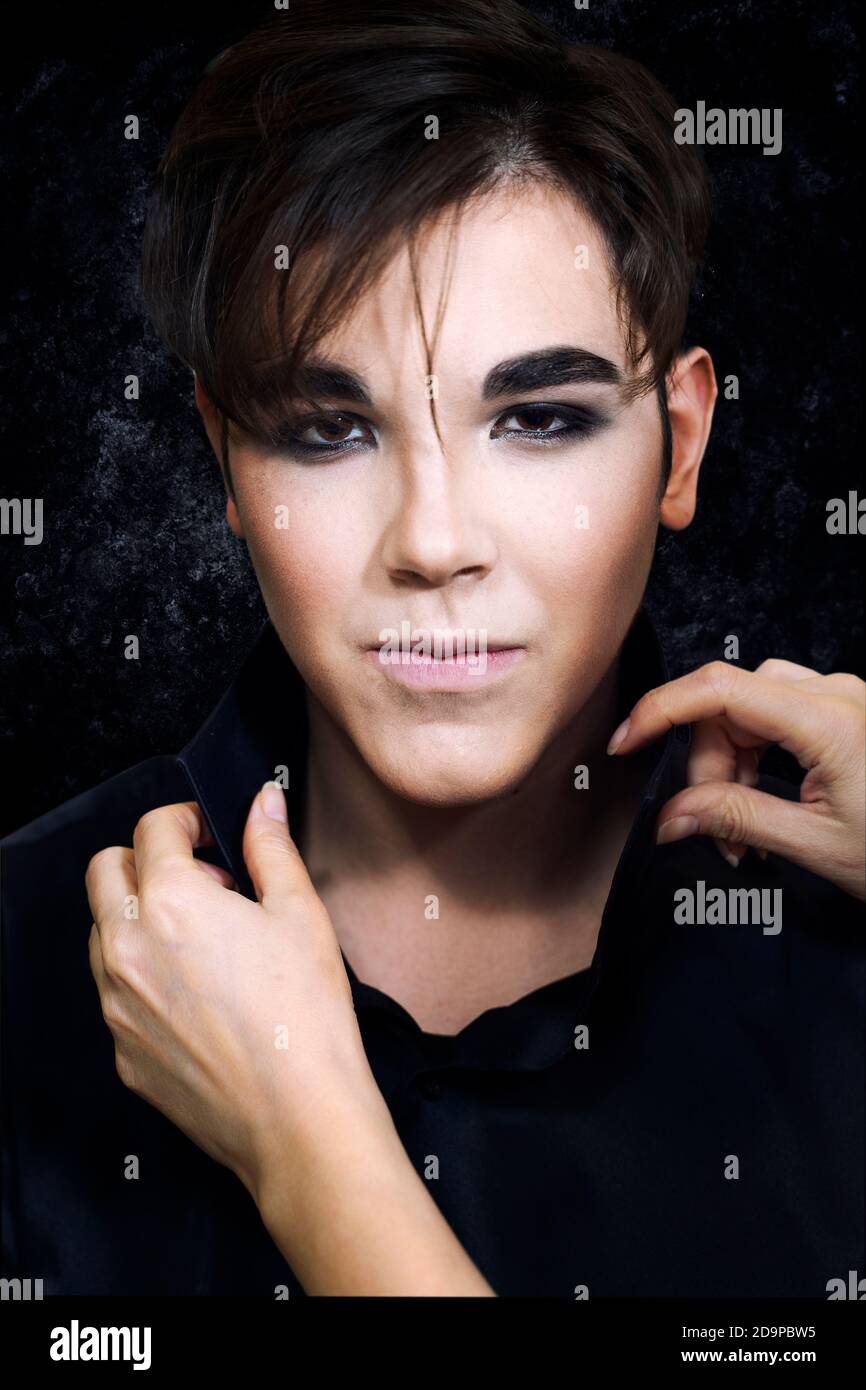 Eye shadow men deals
