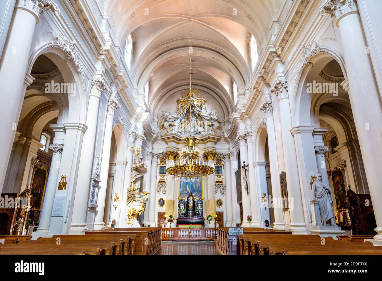 Interior of Roman Catholic Church of the Visitants (Kościół Sióstr Wizytek) in Krakowskie Przedmiescie, Warsaw, Poland Stock Photo