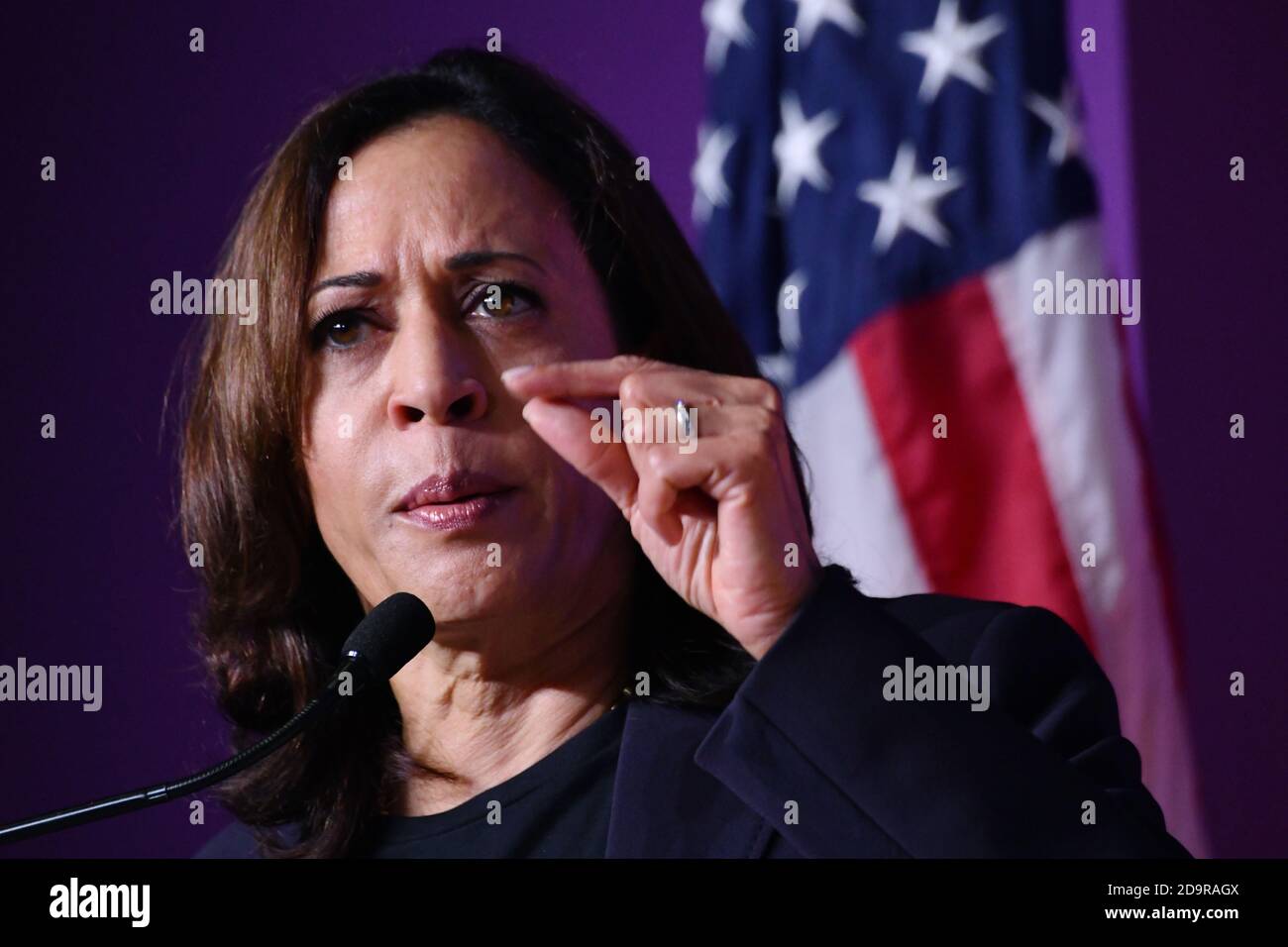 Democratic presidential hopeful Sen. Kamala Harris delivers remarks during the Second Step Criminal Justice Forum at Benedict College October 26, 2019 in Columbia, South Carolina. Stock Photo