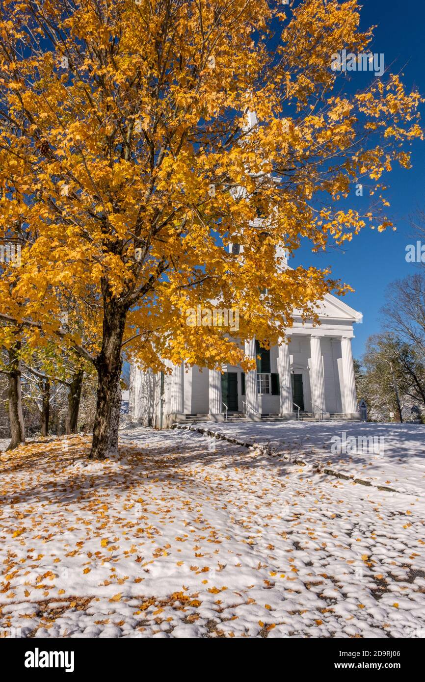 The Universalist Unitarian Church on the Petersham, MA town common