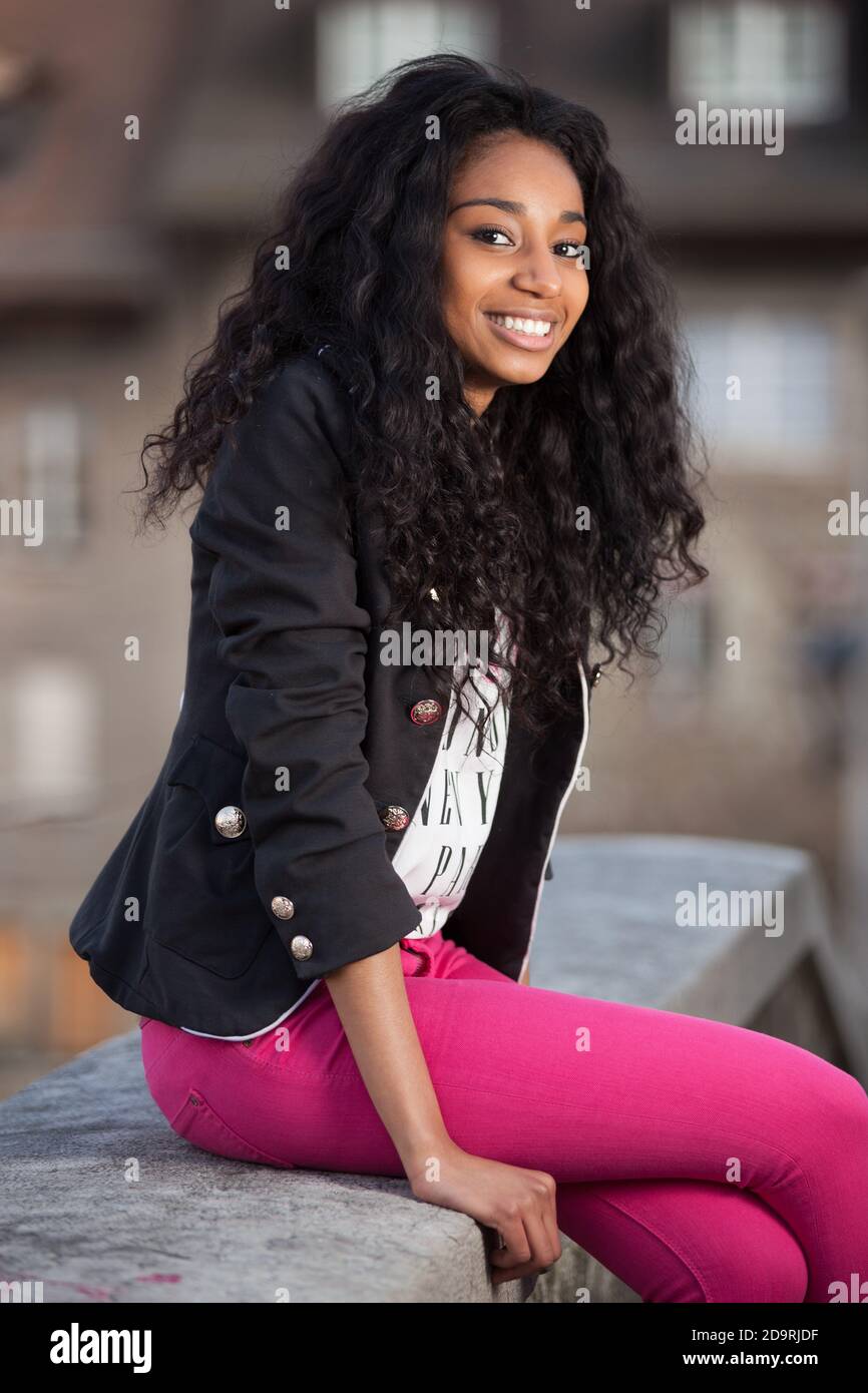 Outdoor of a portrait beautiful young african american teenage girl ...