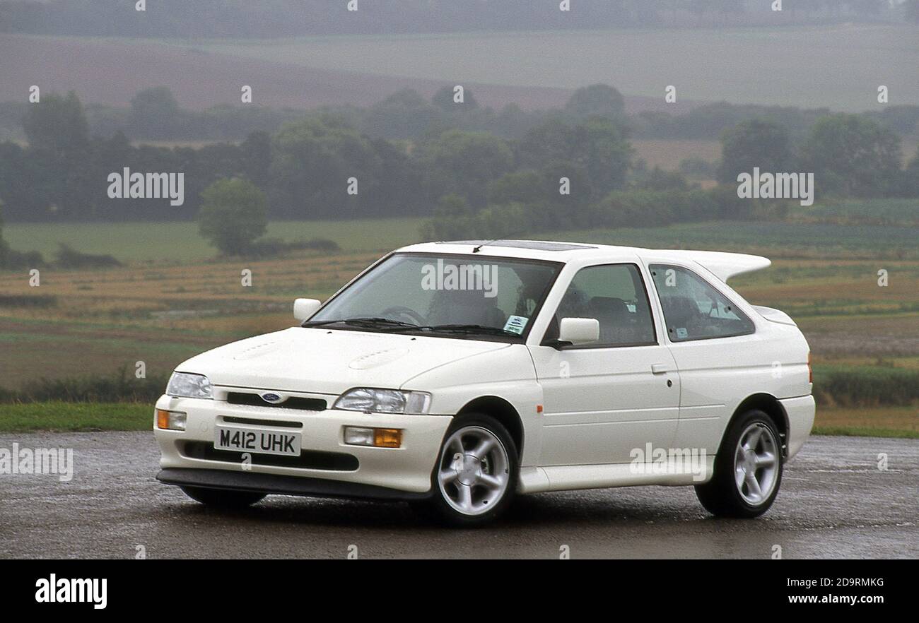 61　フォード　1994　Escort RS Cosworth ミニチャンプス 1992_ford_escort_rs_cosworth_1