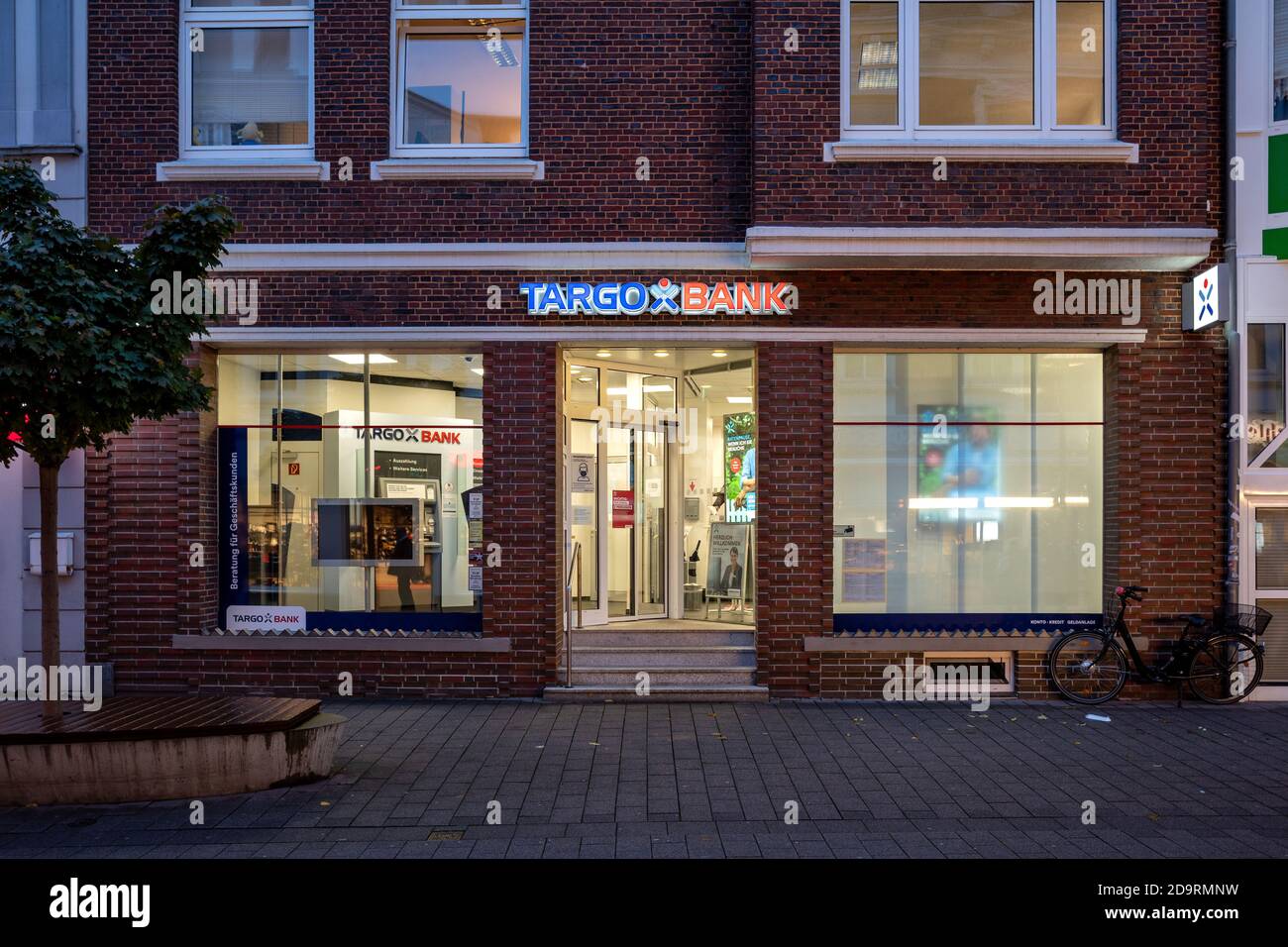 Targobank Branch In Cuxhaven Germany Targobank Ag Is A German Bank Mainly Active In Retail Banking And Is Headquartered In Dusseldorf Stock Photo Alamy