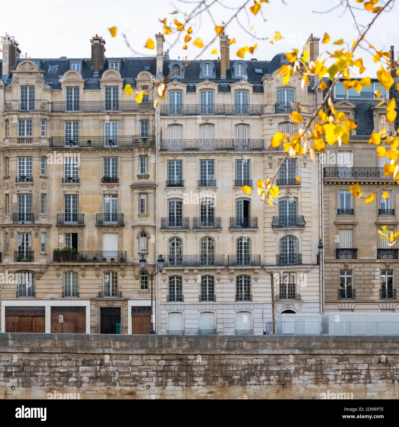 Paris, ile saintlouis, beautiful ancient buildings, panorama Stock