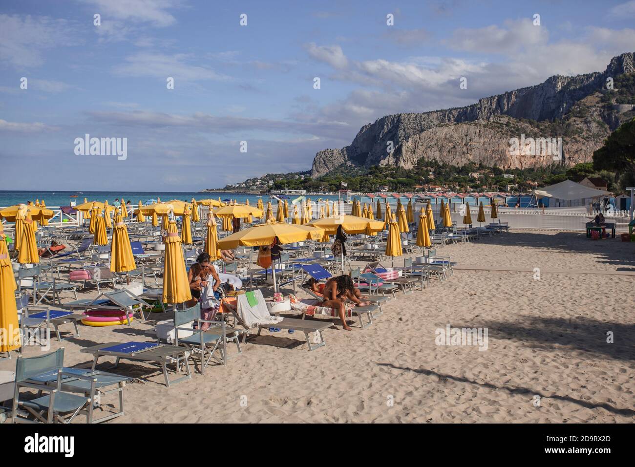 Equipped beach of Mondello in Palermo in Sicily Stock Photo Alamy