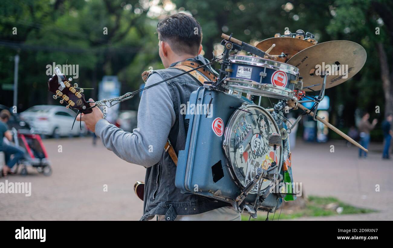 Multiple Instruments Together Several musical instruments hi-res stock photography and images - Alamy