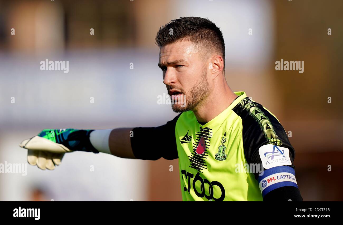 Bradford City goalkeeper Richard O'Donnell during the FA Cup first round match at Longmead Stadium, Tonbridge. Stock Photo
