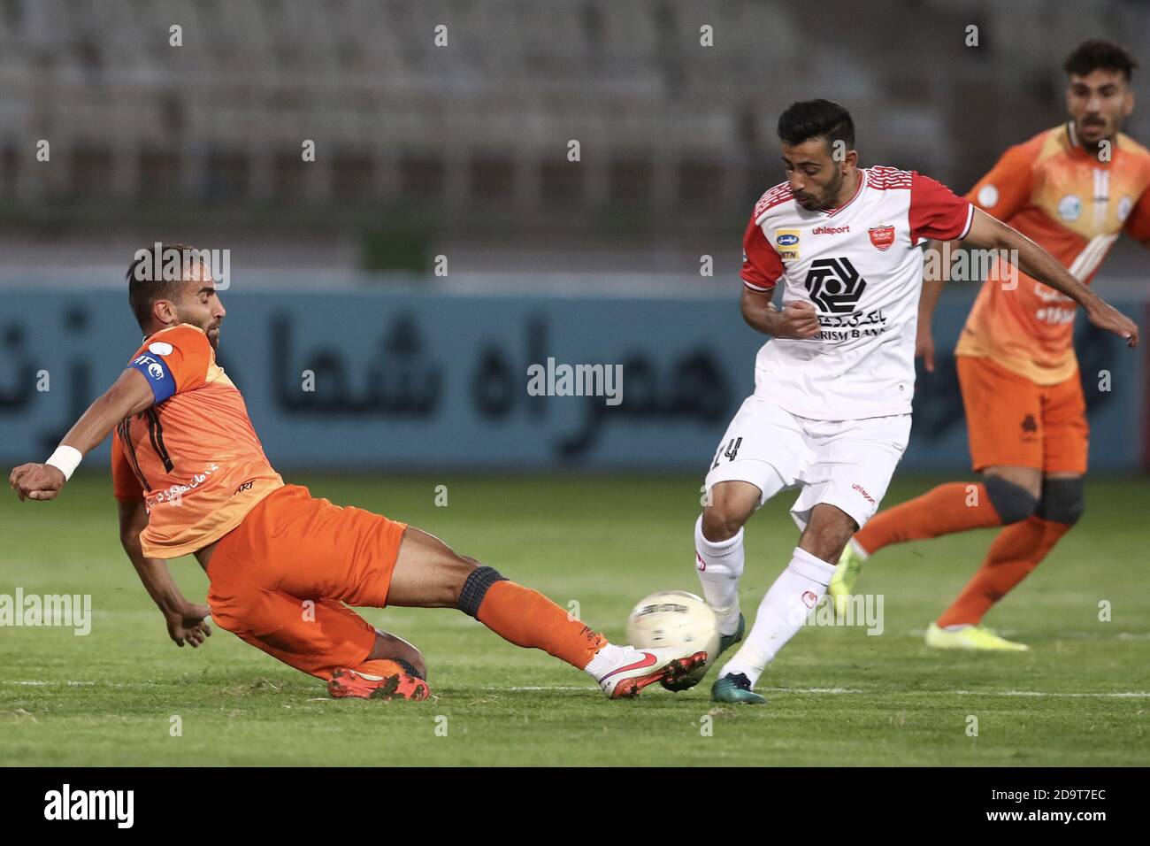Tehran Iran 06th Nov Dragan Skocic Iran National Team Head Coach During The 21 Persian Gulf Pro League Between Saipa And Perspolis At Shahid Dastgerdi Stadium Alireza Zeinali Spp Credit Spp Sport Tehran Iran 06th Nov Dragan Skocic Iran National Team Head Coach During The 21 Persian Gulf Pro League Between Saipa And Perspolis At Shahid Dastgerdi Stadium Alireza Zeinali Spp Credit Spp Sport