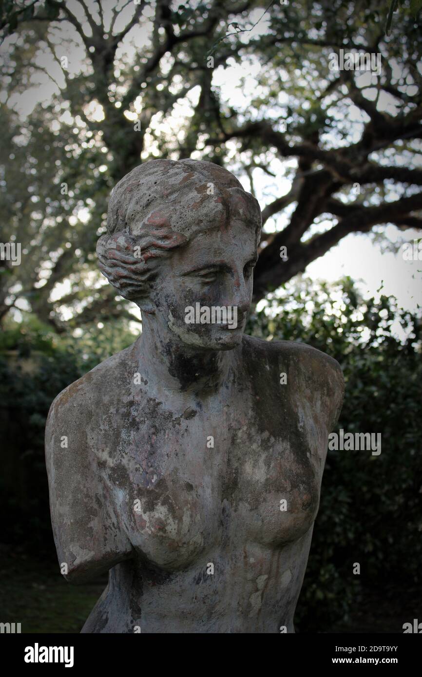 Cement Statue High Resolution Stock Photography And Images Alamy Cement Statue High Resolution Stock Photography And Images Alamy