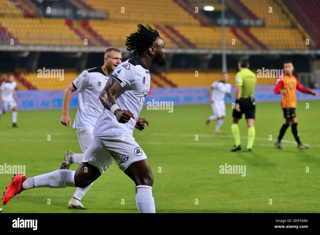 Benevento, Italy. 07th Nov, 2020. M'Bala Nzola (Spezia Calcio) celebrates after scoring a goal during the Serie A soccer match between Benevento Calcio - Spezia Calcio, Stadio Ciro Vigorito on November 7, 2020 in Benevento Italy - Photo Emmanuele Mastrodonato /LM Credit: Independent Photo Agency/Alamy Live News Stock Photo