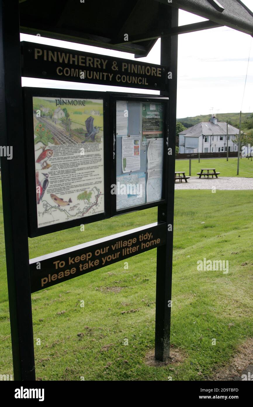 Pinmore, South Ayrshire, Scotland, UK Signs destination Information