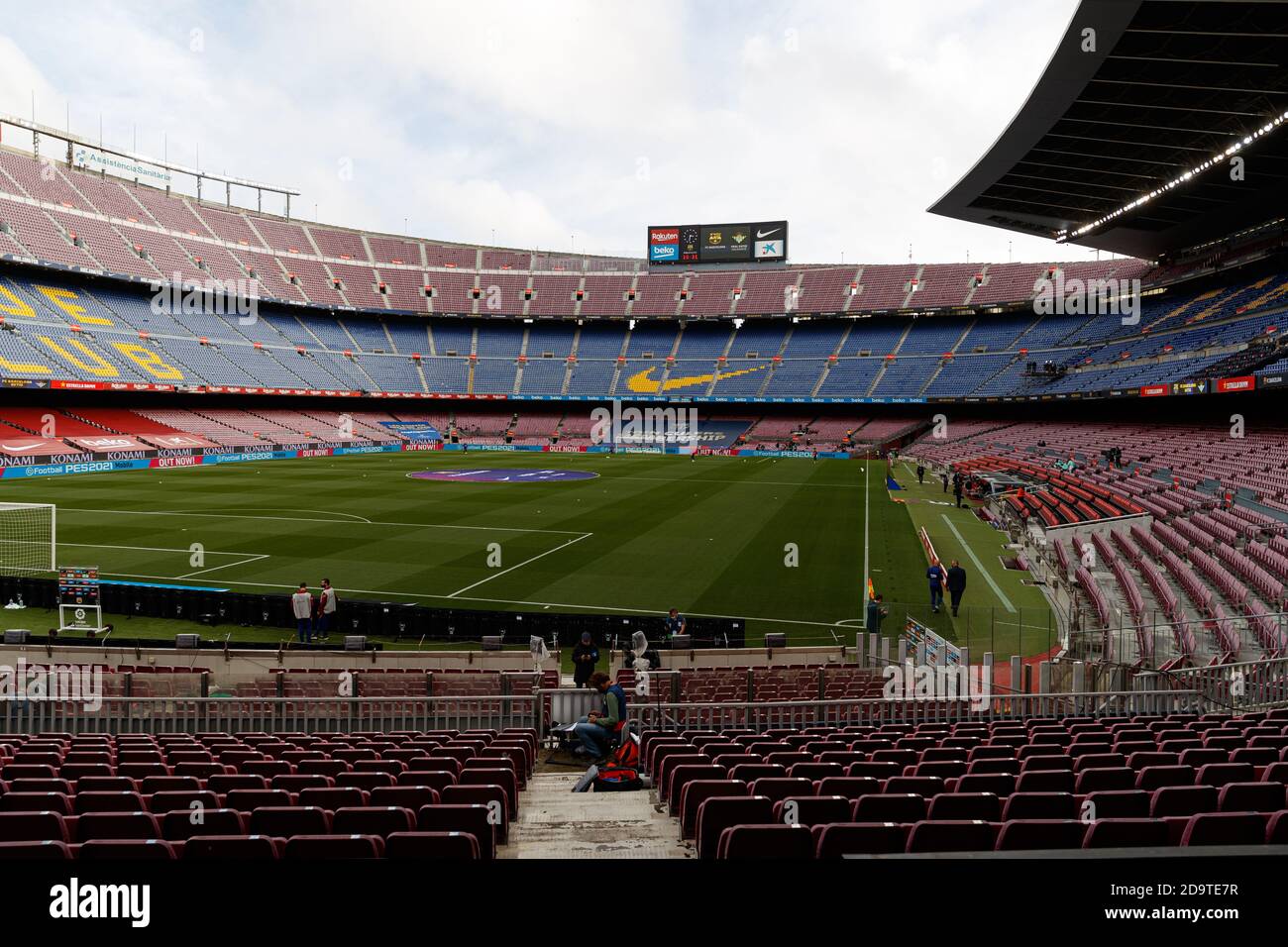 Barcelona, Spain. 07th Nov, 2020. Camp Nou during the Liga Santander match between FC Barcelona and Real Betis Balompie at Camp Nou in Barcelona, Spain. Credit: Dax Images/Alamy Live News Stock Photo
