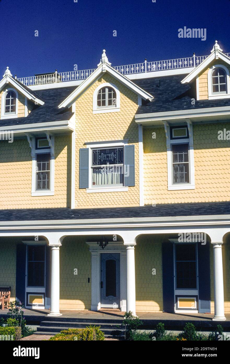 Modern Victorian Houses