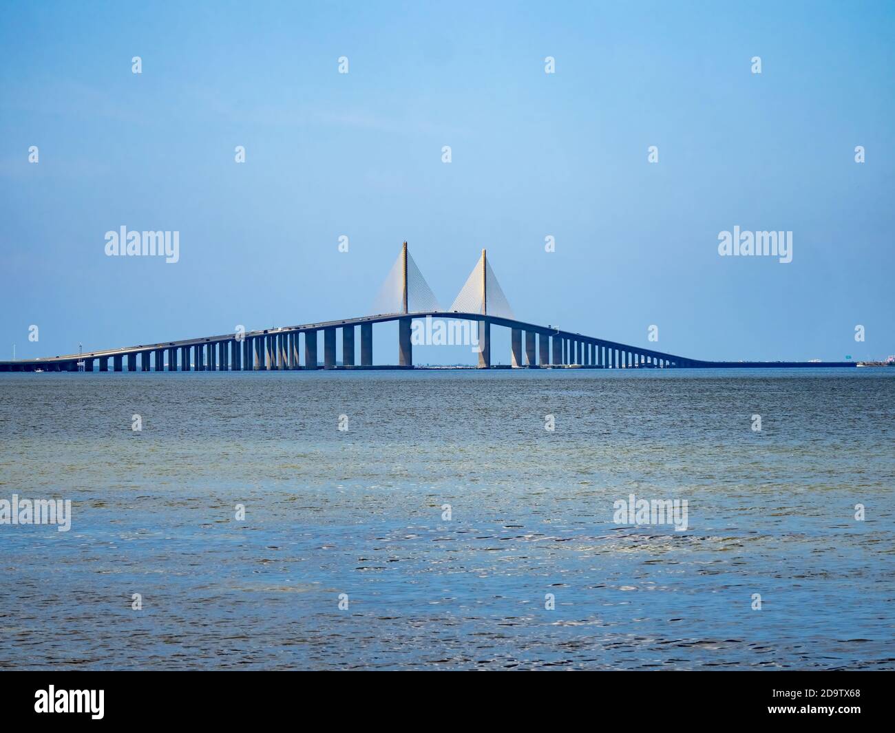 The  Bob Graham Sunshine Skyway Bridge spanning the Lower Tampa Bay connecting St. Petersburg, Florida to Terra Ceia Florida in the United States Stock Photo