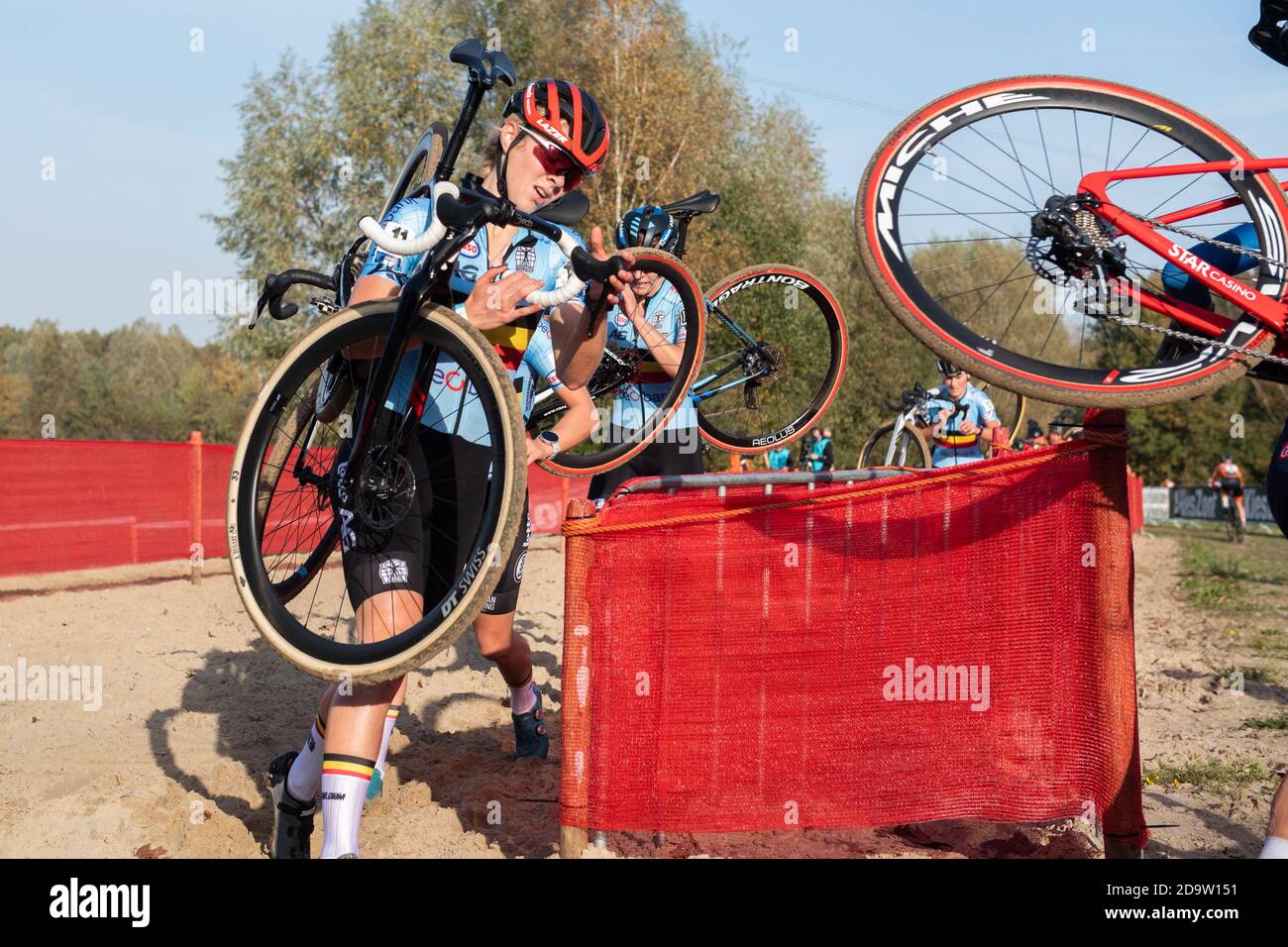 ROSMALEN, NETHERLANDS - NOVEMBER 07: Laura Verdonschot during the European  Championships Cyclocross on november 7, 2020 in Rosmalen, The Netherlands  (Photo by Orange Pictures Stock Photo - Alamy