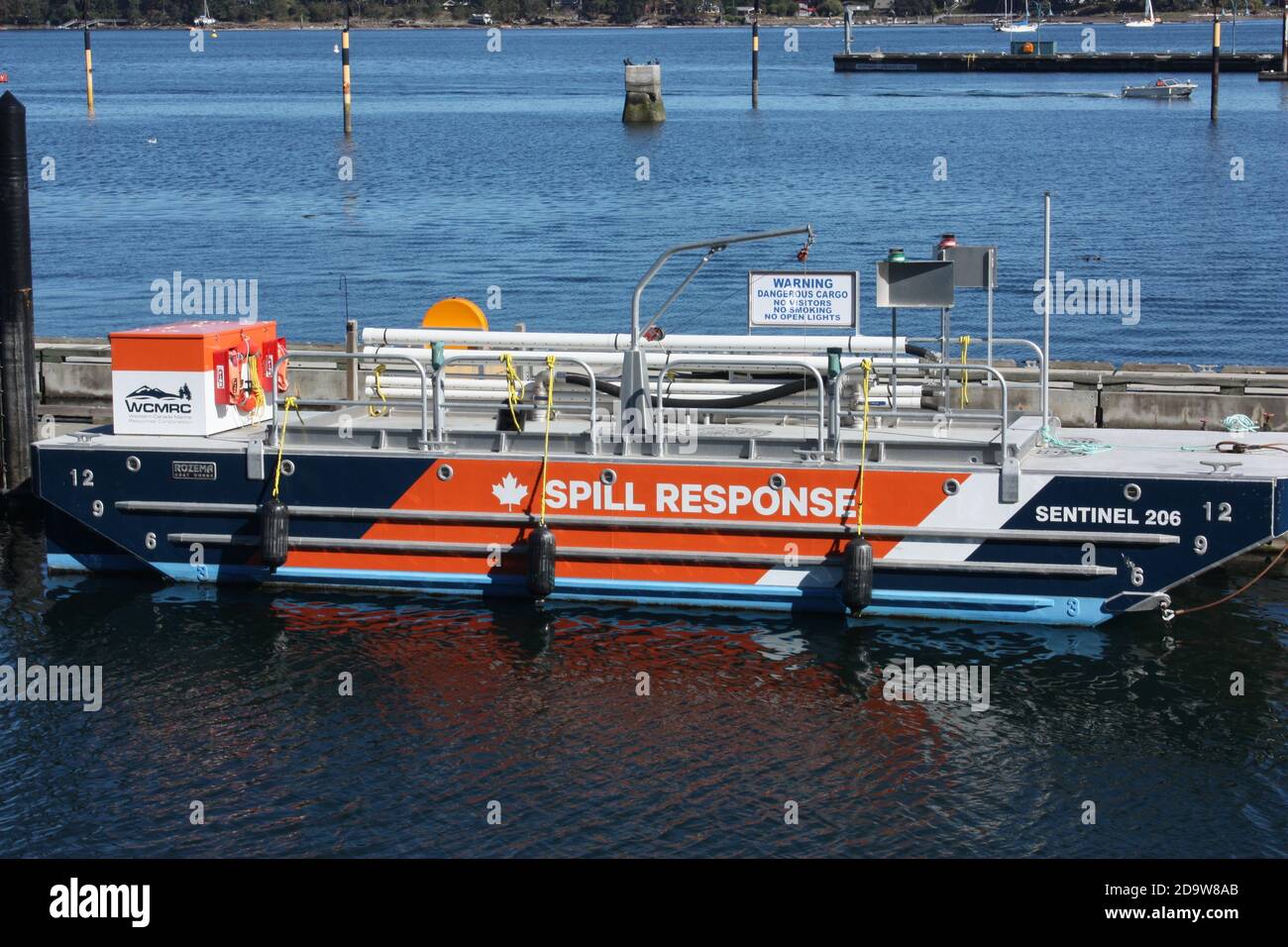 an-oil-spill-response-vessel-in-nanaimo-harbour-vancouver-island-bc