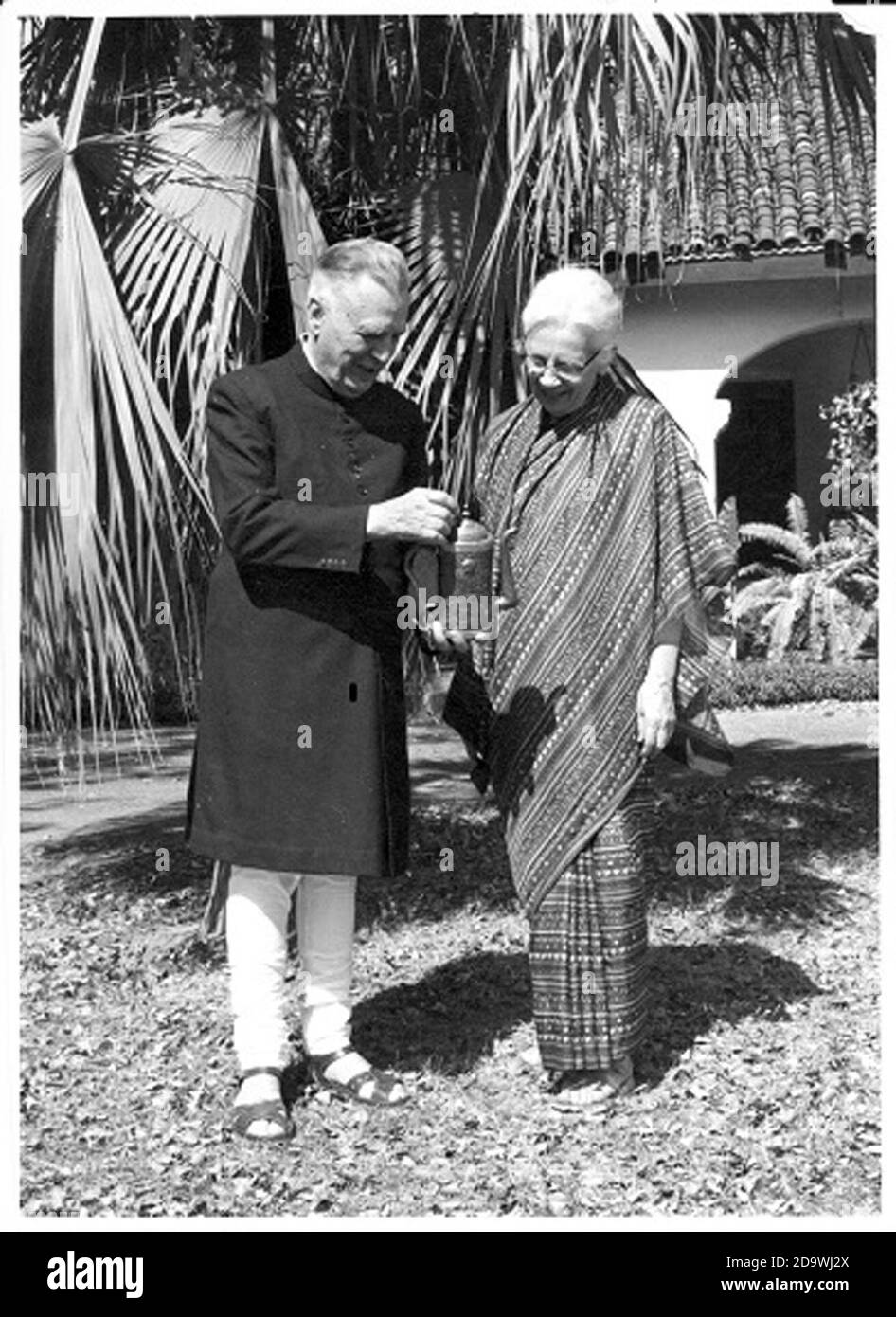 Ernest Ruth Ernest & Ruth Miller 1964 India Stock Photo - Alamy
