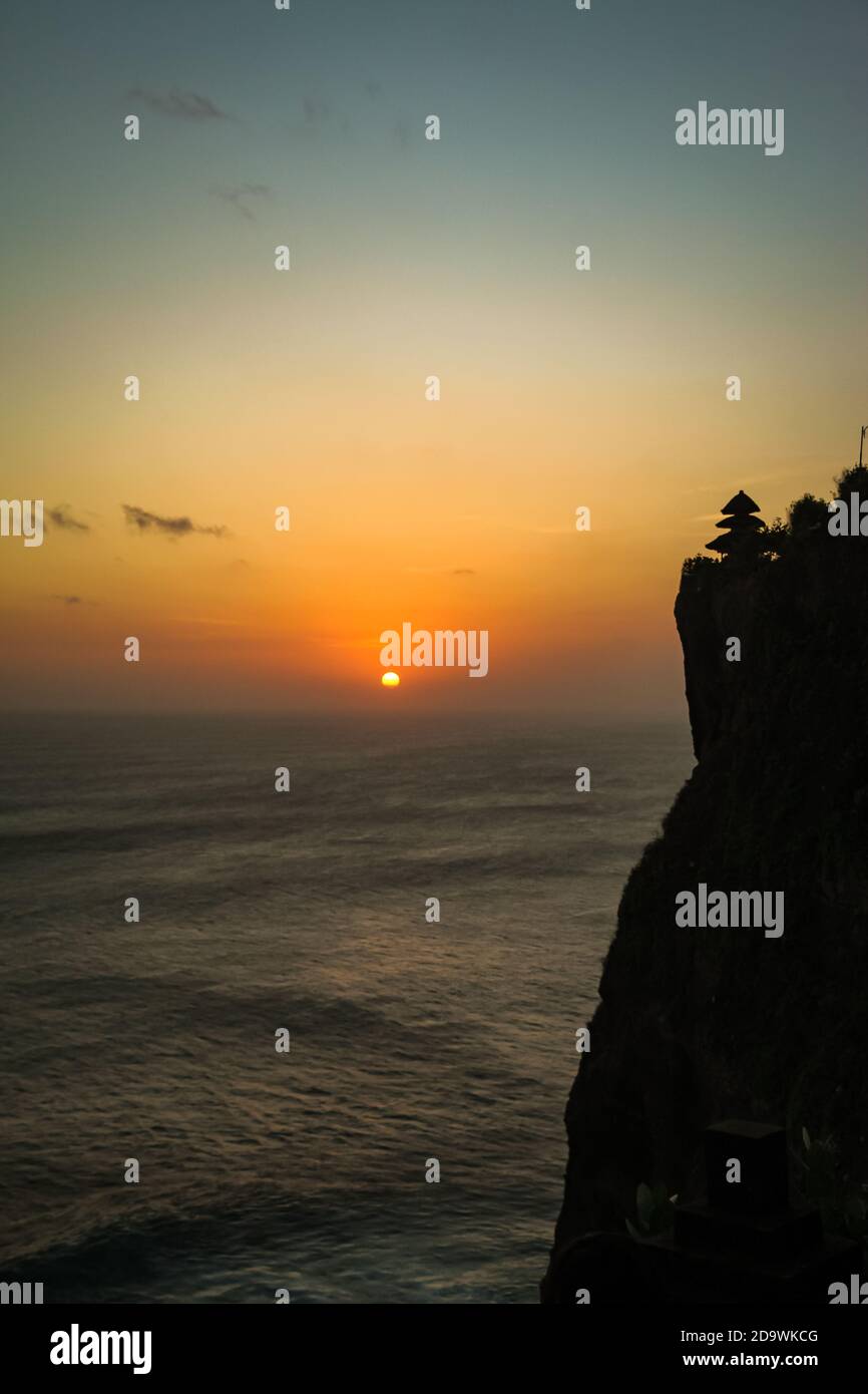 Sunset at Uluwatu Temple at Uluwatu Beach, Bali Stock Photo Alamy